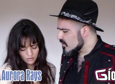 I fratelli Mik e Aurora Rays, entrambi cantautori, saranno i protagonisti della puntata del 23 aprile di "Riflettore", la trasmissione dedicata alla musica che nasce in Friuli-Venezia Giulia. Il 16 aprile scorso hanno pubblicato "Even When”, una ballad malinconica pop/rock di stampo classico che parla della forte e reale paura di perdere qualcuno che si ama più di noi stessi. E'la prima volta che i due fratelli incidono un singolo nel quale cantano assieme, in passato lo hanno fatto soltanto in ocassioni live. Mik è l'autore di "Even When" A scrivere testo e musica del brano, in un momento molto delicato e drammatico della sua vita, è Mik. «Quando hai tutto, hai tutto da perdere – dichiara Mik – prima del virus, avevo già provato questa paura. Mio figlio era nato da 5 giorni e la mia compagna stava molto male. La febbre aveva superato i 40 e nemmeno i dottori sapevano spiegare l’infezione che la causava: ho creduto che ciò fosse dovuto a una complicazione legata al parto stesso. Così quella notte quando sono tornato a casa senza di lei e il mio piccolo ometto perché li avevano tenuti in osservazione in ospedale, ho pianto. Ho pianto guardando la nostra camera, piena di belle cose, ma vuota. Ed ho esorcizzato la paura finendo il testo per questa canzone, come facevo quando ero un ragazzino e attutivo il mondo su fogli a righe». Il video del brano, la cui regia è dei due fratelli, è disponibile su YouTube.