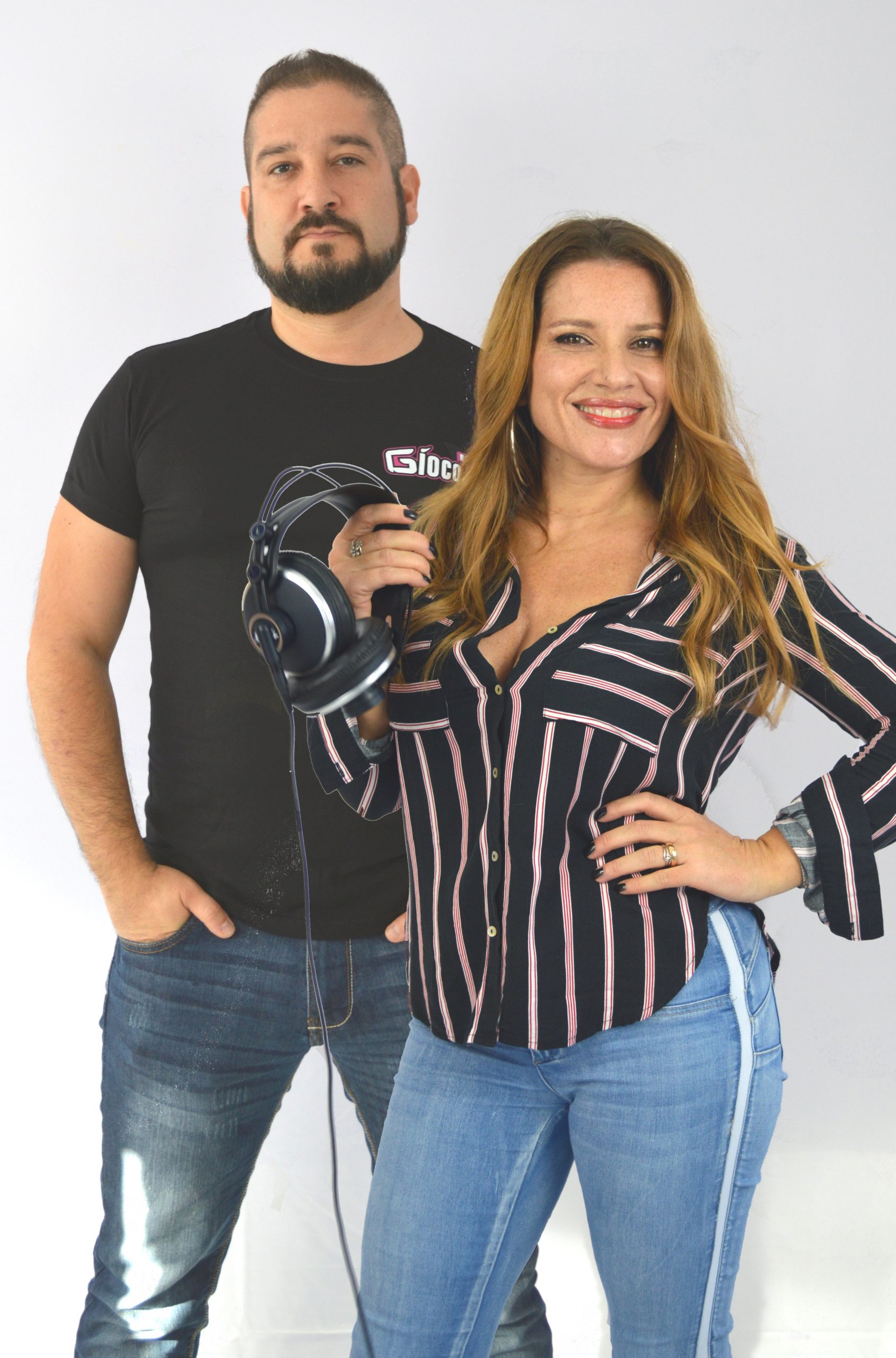 Lunedì 18 ottobre su Radio Gioconda ritorna “Chi ben comincia”, il seguitissimo programma settimanale condotto da Linda Fiore e Stefano Palaferri. Confermate, anche in questa settima edizione, le collaudate partecipazioni del disc-jockey Andrea Sorrentino, della modella televisiva Michelle Masullo, del giornalista Oscar d’Agostino e di giovani studenti interessati al mondo del giornalismo che hanno il compito di intervistare l’ospite d’onore di ogni puntata.