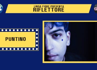 ll cantautore Simone Forte in arte Puntino è l'ospite della nuova puntata di"Riflettore", in onda venerdì 16 dicembre alle 14.30 (replica ore 20.30). Lo scorso maggio ha pubblicato il suo primo singolo in veste di artista solista dal titolo "Capricci", brano che fa parte del recital “Da piccolo – un bimbo al pianoforte" del quale è autore, produttore e unico interprete. Lo spettacolo-concerto attraversa tematiche attuali come il cambiamento climatico, la discriminazione, l’autodeterminazione e la voglia di vivere ogni giorno una nuova infanzia. La prossima replica è in programma il 30 dicembre Teatro di Roiano a Trieste alle ore 21.00. Puntino in veste di compositore, ha scritto l'intera colonna sonora del cortometraggio “Sul filo del rasoio” diretto da Elisabetta Cancelli, uscito lo scorso ottobre.