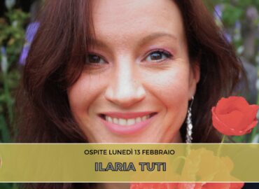 La scrittrice Ilaria Tuti è l'opite della nuova puntata di "Chi ben comincia" in onda lunedì 13 febbraio alle 18.00. Nel 2018 esordisce nella narrativa con "Fiori sopra l’inferno", il romanzo giallo dal quale è tratta l’omonima  miniserie tv che debutta su Rai 1 lunedì 13 febbraio.