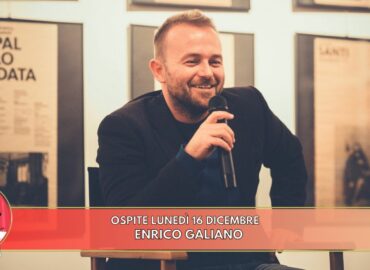 Lo scrittore e docente Enrico Galiano è l’ospite della puntata del 16 dicembre di “Chi ben comincia”, in onda su Radio Gioconda dalle 18.00.